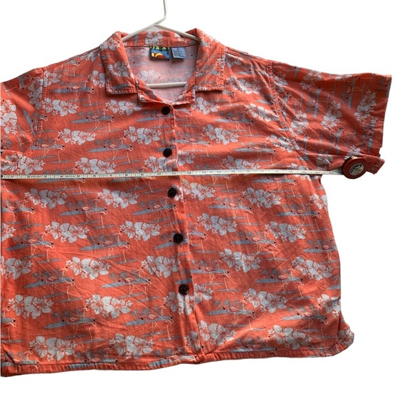 Peartree Point Bay Unlimited Tropical Button-down Top - Picture 5 of 10
